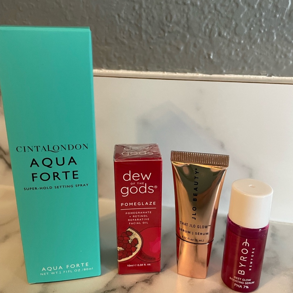 Skincare and setting spray